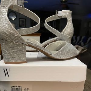 DREAM PAIRS Women's Chunkle Low Heel Pump Sandals